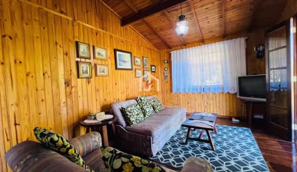 Casa com 3 quartos à venda no Parque Pedra do Baú, Campos do Jordão  por R$ 580.000