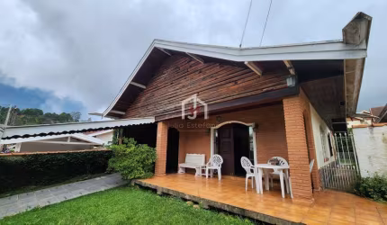 Casa com 3 quartos à venda na Vila Nova Suiça, Campos do Jordão  por R$ 790.000