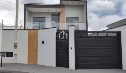 Casa com 3 quartos à venda no Loteamento Santa Clara, Pindamonhangaba  por R$ 850.000