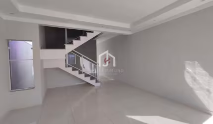 Casa com 2 quartos à venda no Residencial e Comercial Portal dos Eucaliptos, Pindamonhangaba  por R$ 350.000
