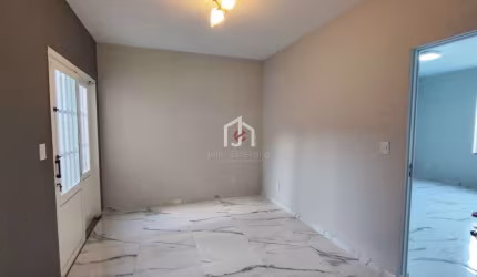 Casa com 3 quartos à venda na Rua João Livramento, Vila Rica, Pindamonhangaba por R$ 560.000