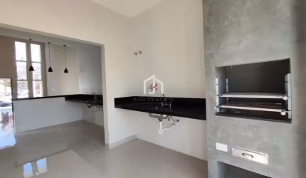 Casa em condomínio fechado com 3 quartos à venda na Avenida Orlando Ferreira, Condomínio Residencial e Comercial Laguna, Pindamonhangaba por R$ 540.000