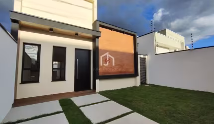 Casa com 3 quartos à venda no Loteamento Santa Clara, Pindamonhangaba  por R$ 442.000