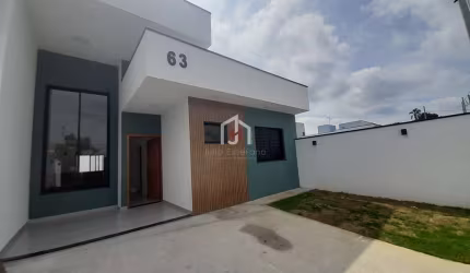 Casa com 3 quartos à venda na Rua Professora Terezinha Moreira dos Santos Costa, Loteamento Santa Clara, Pindamonhangaba por R$ 465.000