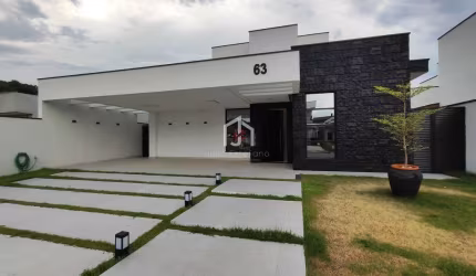 Casa em condomínio fechado com 3 quartos à venda na Rua Japão, Reserva do Bonsucesso, Pindamonhangaba por R$ 1.600.000