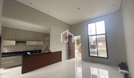 Casa em condomínio fechado com 3 quartos à venda na Avenida Orlando Ferreira, Condomínio Residencial e Comercial Laguna, Pindamonhangaba por R$ 660.000