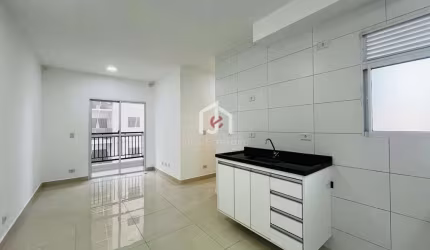 Apartamento com 2 quartos para alugar na Avenida Monsenhor João José de Azevedo, Crispim, Pindamonhangaba por R$ 2.000