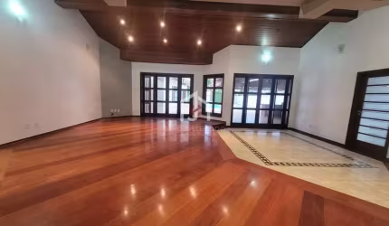 Casa em condomínio fechado com 4 quartos para alugar na Rodovia Amador Bueno da Veiga, Village Paineiras, Pindamonhangaba por R$ 8.500