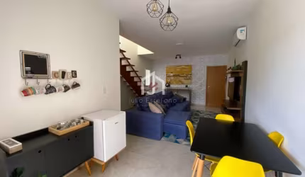 Cobertura com 3 quartos à venda em Toninhas, Ubatuba  por R$ 1.280.000