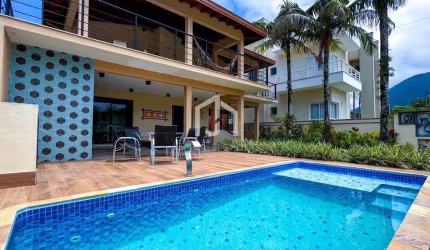 Casa em condomínio fechado com 6 quartos à venda na Praia da Lagoinha, Ubatuba  por R$ 3.700.000