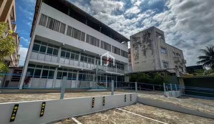 Prédio à venda em Tenório, Ubatuba  por R$ 4.300.000