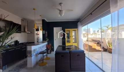 Cobertura com 4 quartos à venda na Praia Grande, Ubatuba  por R$ 1.680.000