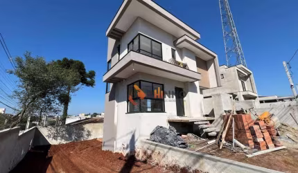 Sobrado de Esquina Novo com 3 dormitórios, 155 m² no Jardim Paulista - Campina Grande do Sul