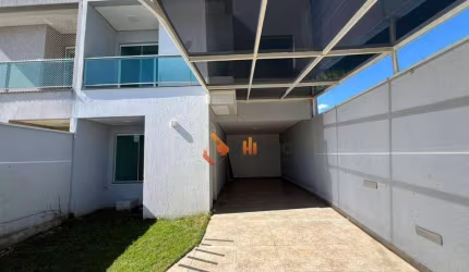 Sobrado com 3 quarto, 1 suíte, 141 m² no Centro de Quatro Barras.