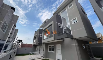 Sobrado em condomínio  com 3 quartos 1suíte 123 m² no Bairro Alto