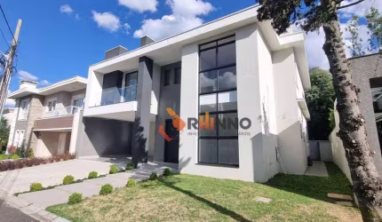 Casa Nova em Condomínio no Bairro Santa Felicidade com 4 quartos (3 Suítes)