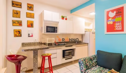 Studio mobiliado com 1 dormitório à venda, 27 m² - Centro - Curitiba/PR