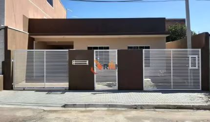 Casa térrea com 3 quartos 1 suíte, 140 m² no Pinheirinho.