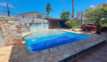 Sobrado com 4 dormitórios à venda, 203 m² por R$ 750.000,00 - Mosteiro - Itanhaém/SP