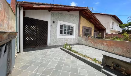 Casa com 3 dormitórios à venda, 118 m² por R$ 280.000,00 - Praia dos Sonhos - Itanhaém/SP