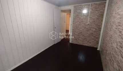 CASA 2 QUARTOS LOCAÇÃO ANUAL SÃO JOÃO ITAJAI/SC