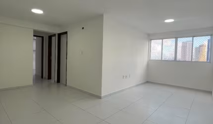 Alugo apartamento de 3 quartos sendo uma suíte no bairro Jardim Oceania João Pessoa Pb