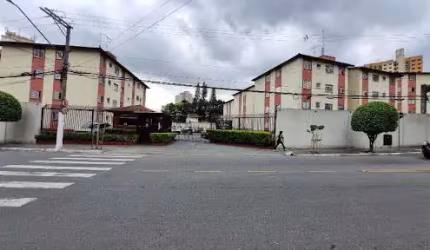 Apartamento com 2 dormitórios à venda, 60 m² por R$ 257.000,00 - Vila Carmosina - São Paulo/SP