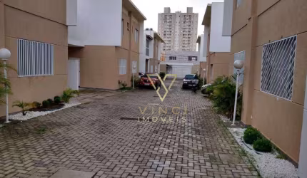 Sobrado com 3 dormitórios à venda, 85 m² por R$ 403.000,00 - Itaim Paulista - São Paulo/SP