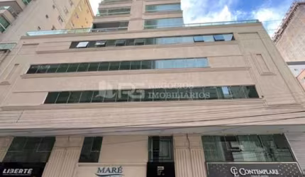 Apartamento de alto padrÃo com 04 suÍtes, Meia Praia, Itapema - SC