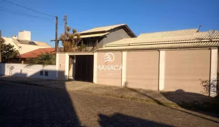 Casa com 4 dormitórios sendo 1 suite para Venda, 380 m² - Tabuleiro - Barra Velha/SC
