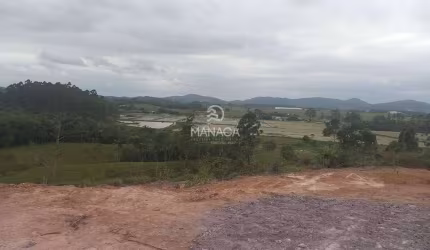 área é de 15.000m2, próximo A BR 470