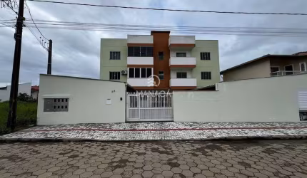 Apartamento com 3 quartos localizado em rua pavimentada no bairro São Cristóvão, Barra Velha - SC