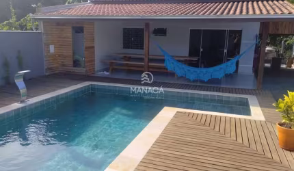 Casa com 2 quartos à venda no Itacolomi, Balneário Piçarras , 120 m2 por R$ 890.000