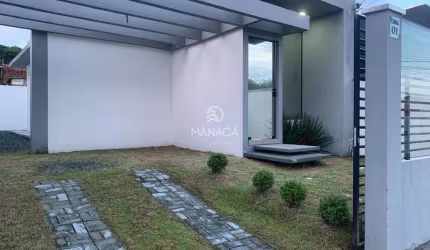 Vende-se Linda casa no bairro São Cristóvão