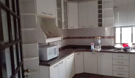 Casa com 4 dormitórios à venda, 280 m² por R$ 600.000,00 - Centro - São Vicente/SP