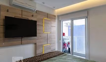 Flat com 2 dormitórios para alugar, 77 m² por R$ 4.600,00/mês - Gonzaga - Santos/SP