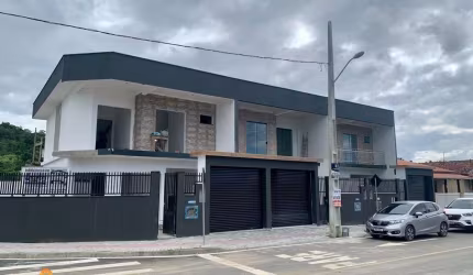 Sobrado à venda, 133 m² por R$ 690.000,00 - Itajuba - Barra Velha/SC