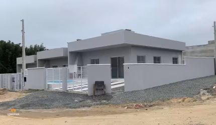 Casa com piscina