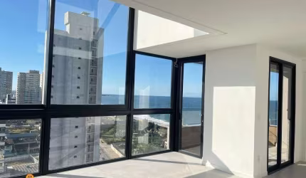 Apartamento vista mar, com 03 suítes, Itacolomi Balneário Piçarras SC!