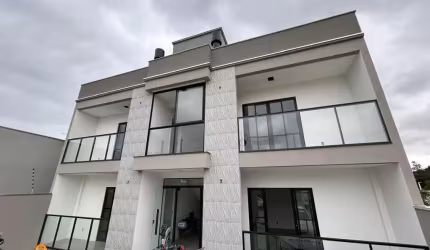 Apartamento com 03 Dormitórios, pronto para morar, em Balneário Piçarras/SC