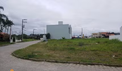 Excelente terreno !! centro de Balneário Piçarras SC!