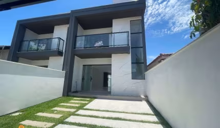 Sobrado com 3 dormitórios à venda, 122 m² por R$ 790.000,00 - Centro - Penha/SC