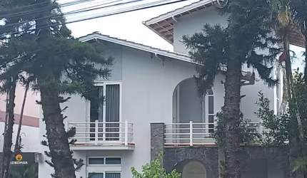 Casa com 4 dormitórios à venda, 300 m²  - Praia de Armação - Penha/SC