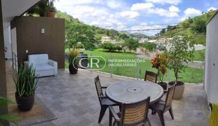 Casa com 2 quartos à venda no Matadouro, Barra do Piraí  por R$ 1.400.000