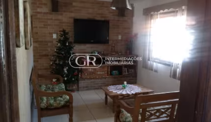 Casa com 4 quartos à venda no Colônia Santo Antônio, Barra Mansa  por R$ 445.000