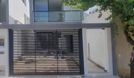 Casa com 3 quartos à venda no Jardim Provence, Volta Redonda  por R$ 930.000