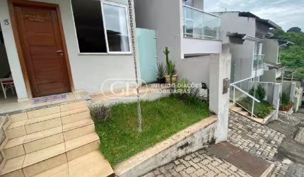 Casa com 3 quartos à venda no Retiro, Volta Redonda  por R$ 430.000