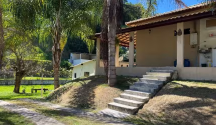 Chácara / sítio com 2 quartos à venda no Arrozal, Piraí  por R$ 850.000