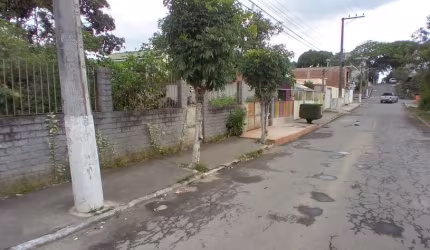 Terreno à venda na Califórnia, Barra do Piraí  por R$ 200.000