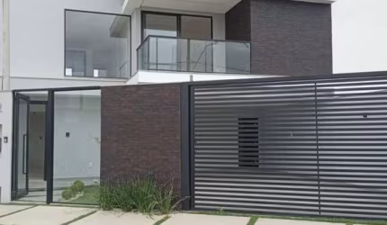 Casa com 3 quartos à venda no Jardim Amália, Volta Redonda  por R$ 1.450.000